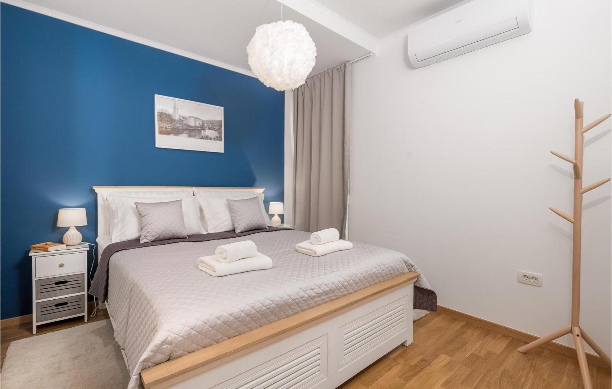 Amazing Apartment In Mali Losinj With Wifi Eksteriør bilde