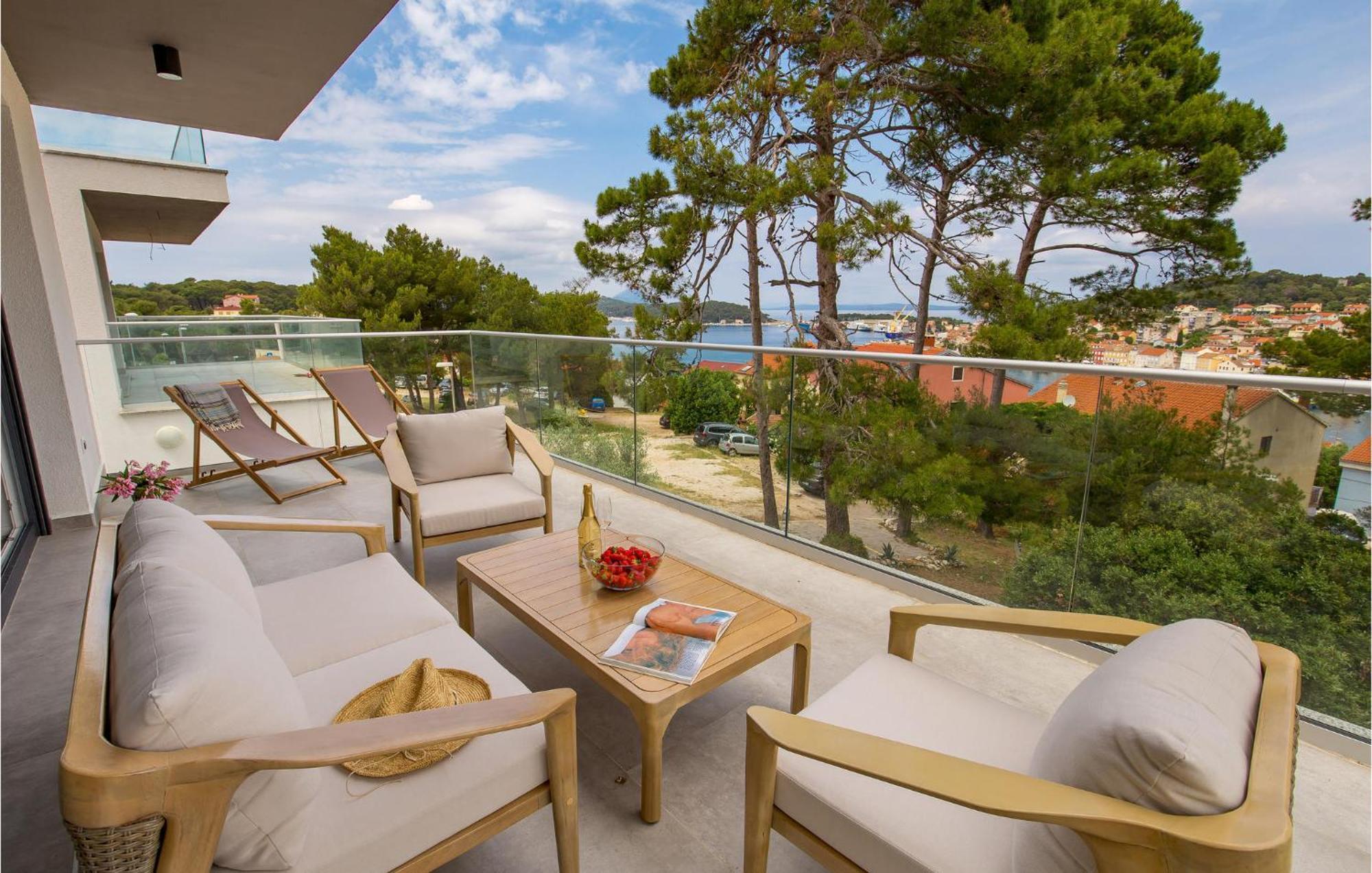 Amazing Apartment In Mali Losinj With Wifi Eksteriør bilde