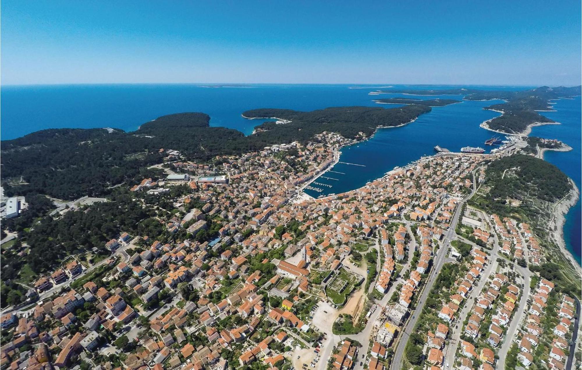 Amazing Apartment In Mali Losinj With Wifi Eksteriør bilde