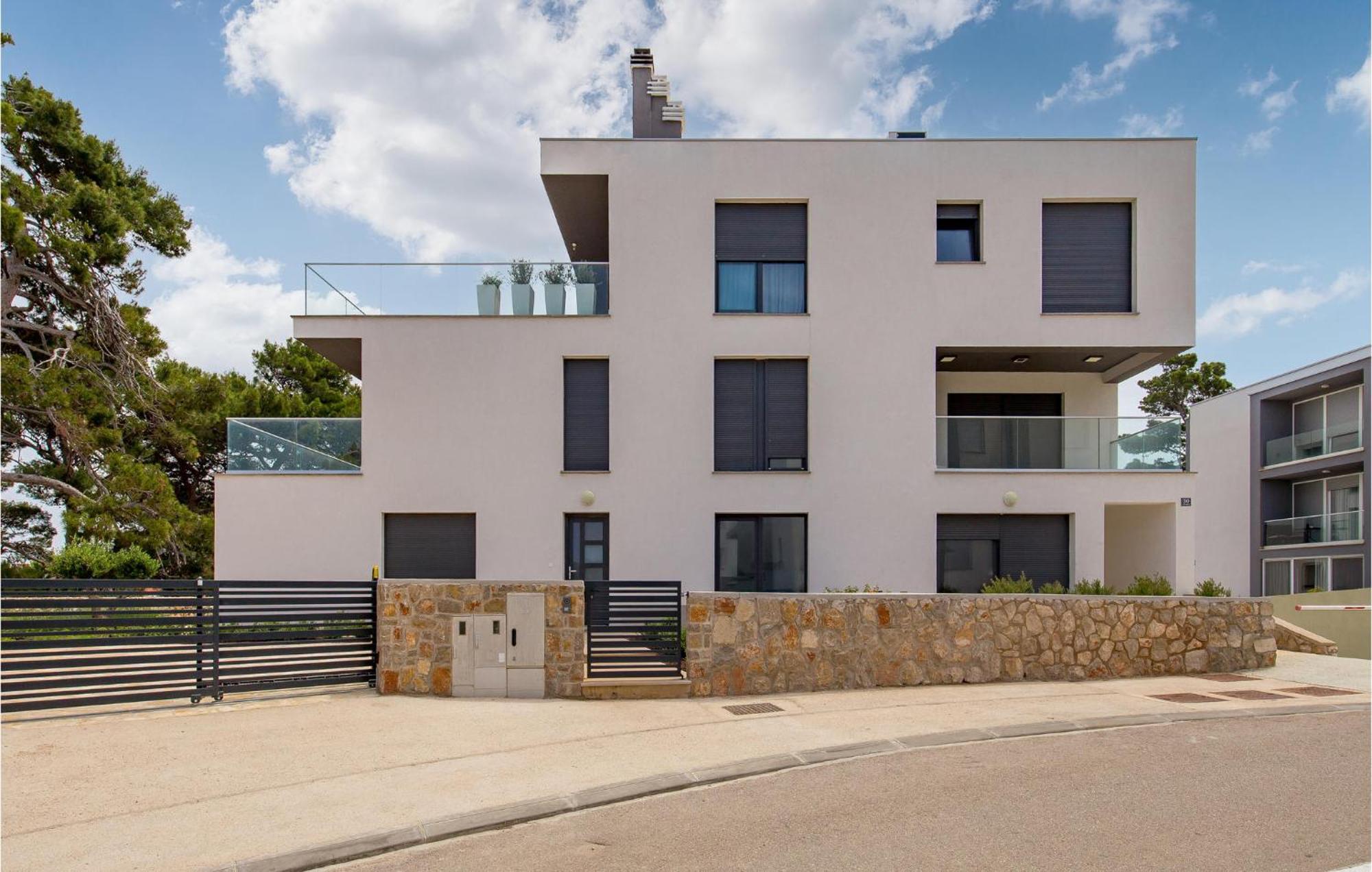 Amazing Apartment In Mali Losinj With Wifi Eksteriør bilde
